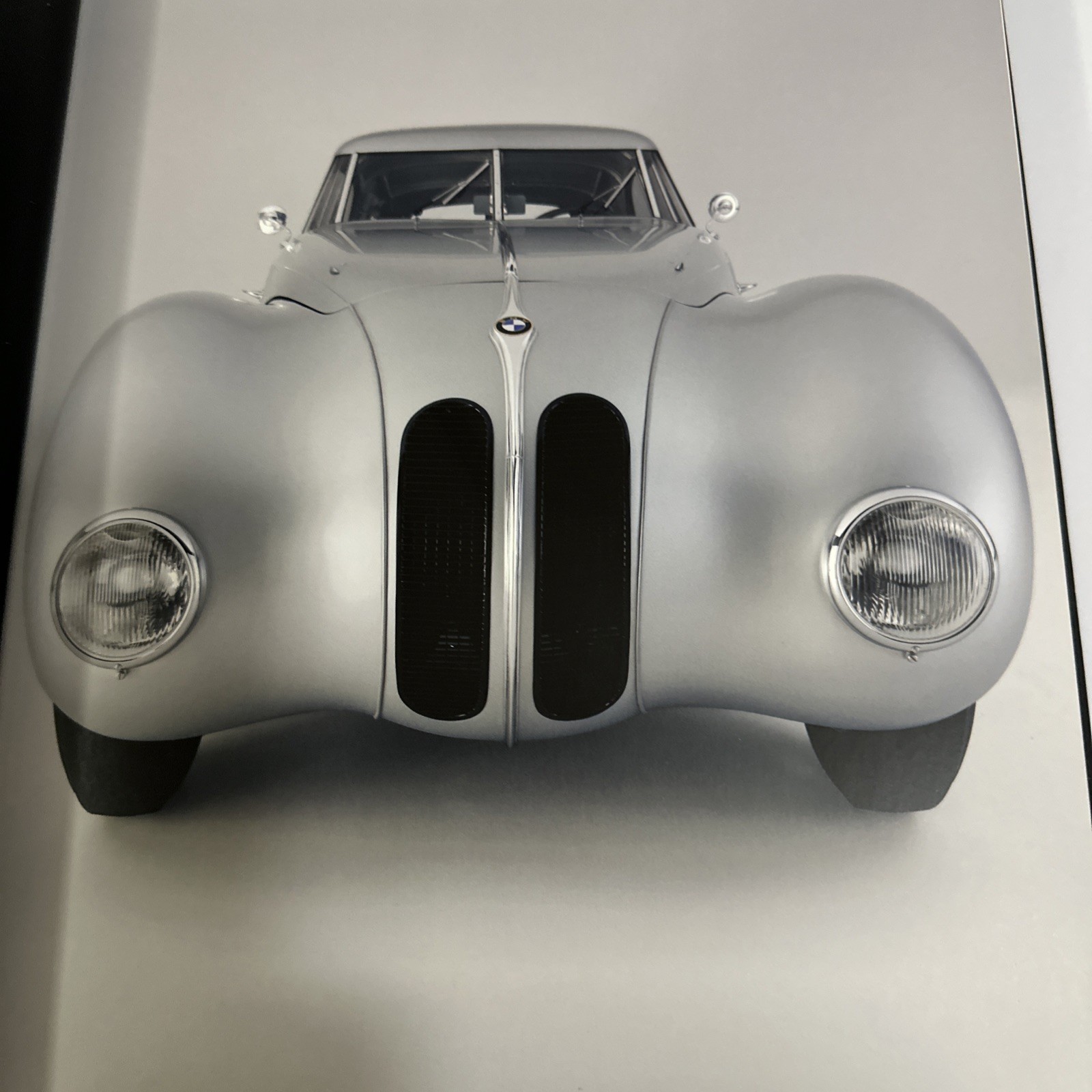 Luxury Toys for Men (German, English, French, Italian and Spanish Edition)