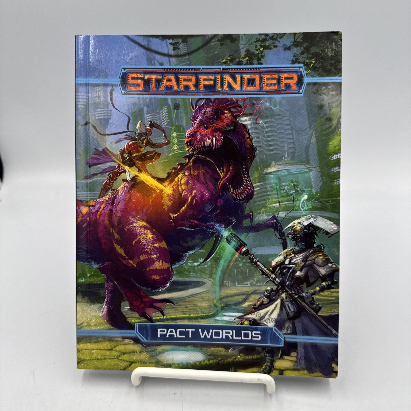 Starfinder Pact Worlds Pocket Edition by Paizo Staff Paperback