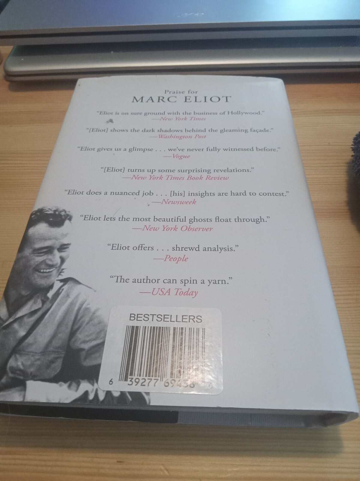 “American Titan” Searching for John Wayne Marc Eliot 413 Pages Photos