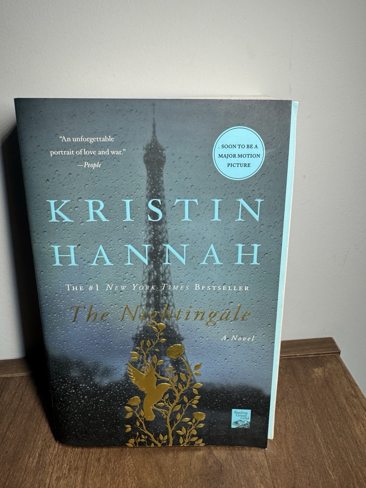 The Nightingale: A Novel – Paperback By Hannah, Kristin – VERY GOOD