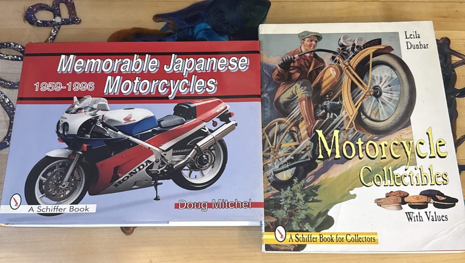 Memorable Japanese Motorcycles : 1959-1996 & Motorcycle Collectibles With Value￼
